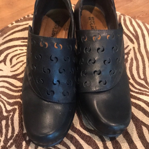 naot black shoes